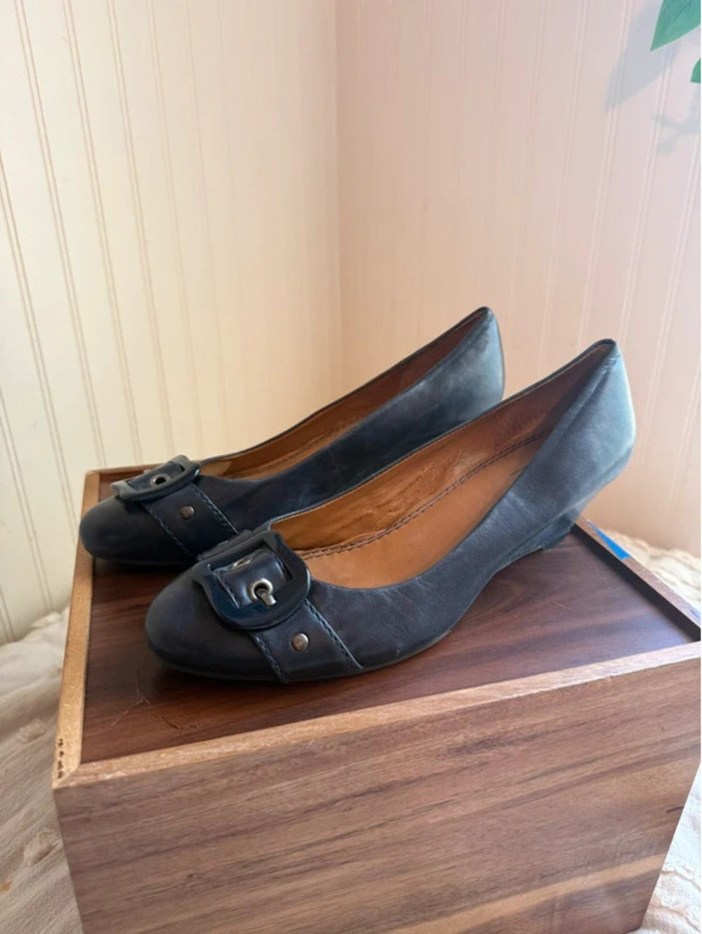 Michelle D Navy Leather Buckle Low Wedge Flats Size 8